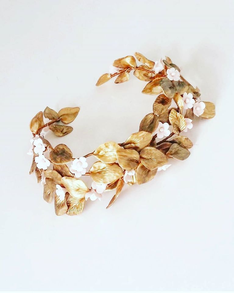 Media tiara dorado y marfil