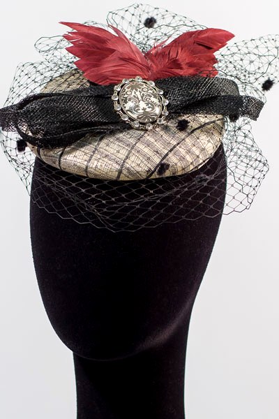 tocado cuadros de seda