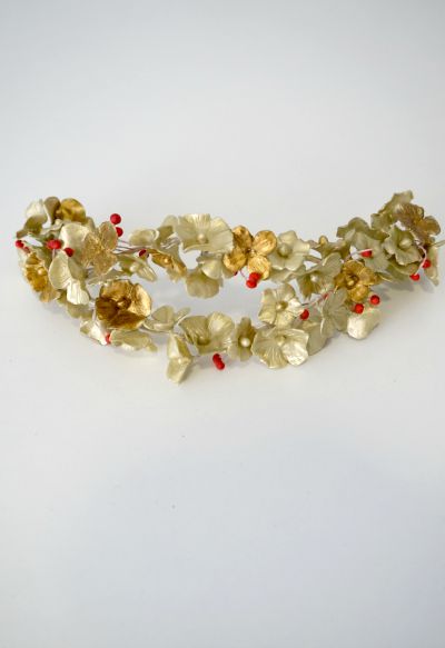 Tocado de porcelana dorados y rojo