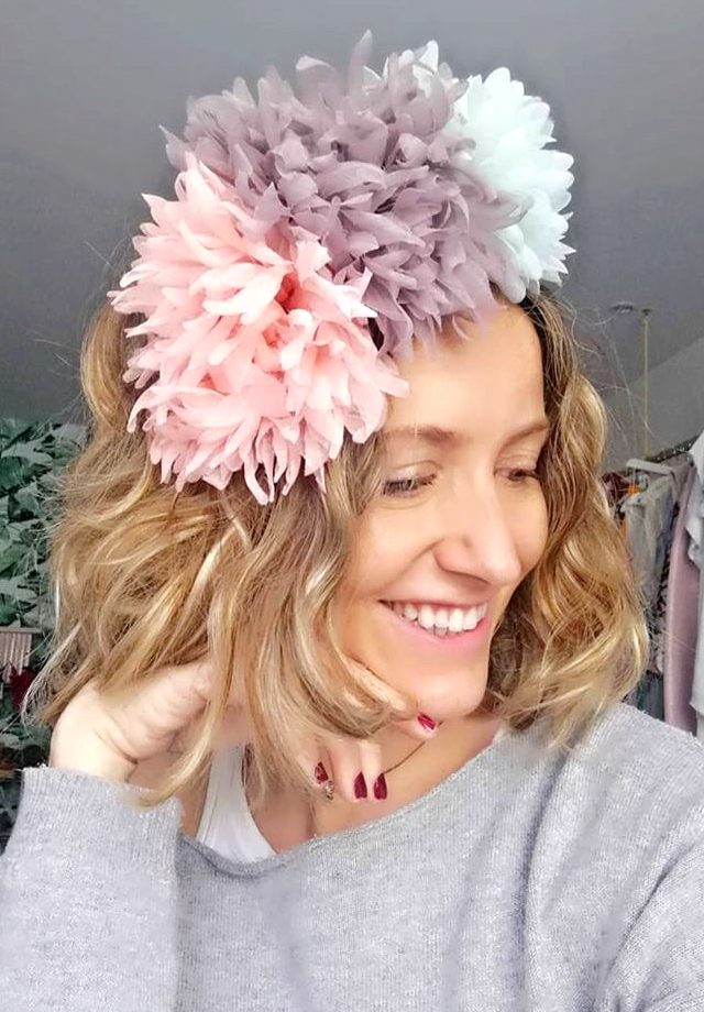 Tocado pompón 3 colores