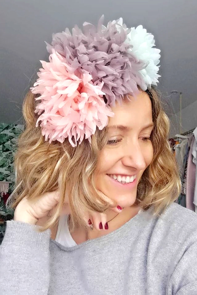 Tocado pompón 3 colores