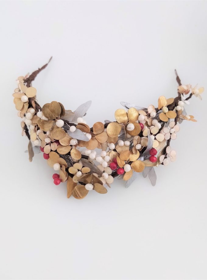 Tocado de esmalte vintage