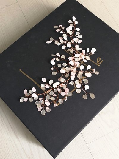 Tocado de esmalte novia blanco - Imagen 4