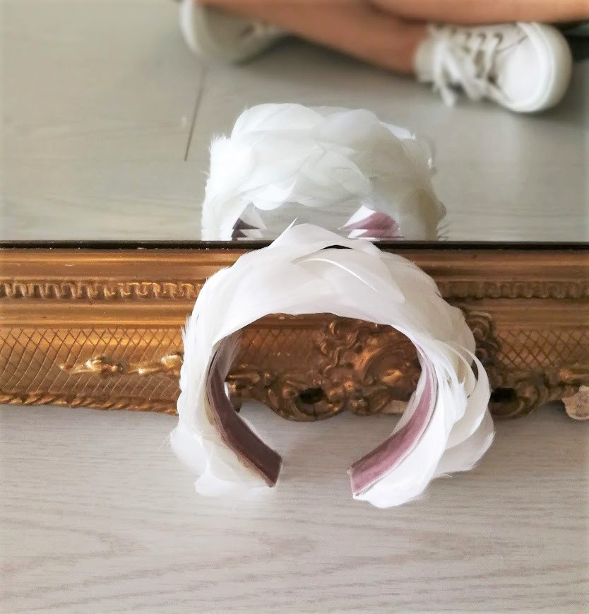 Diadema de plumas Artemisa